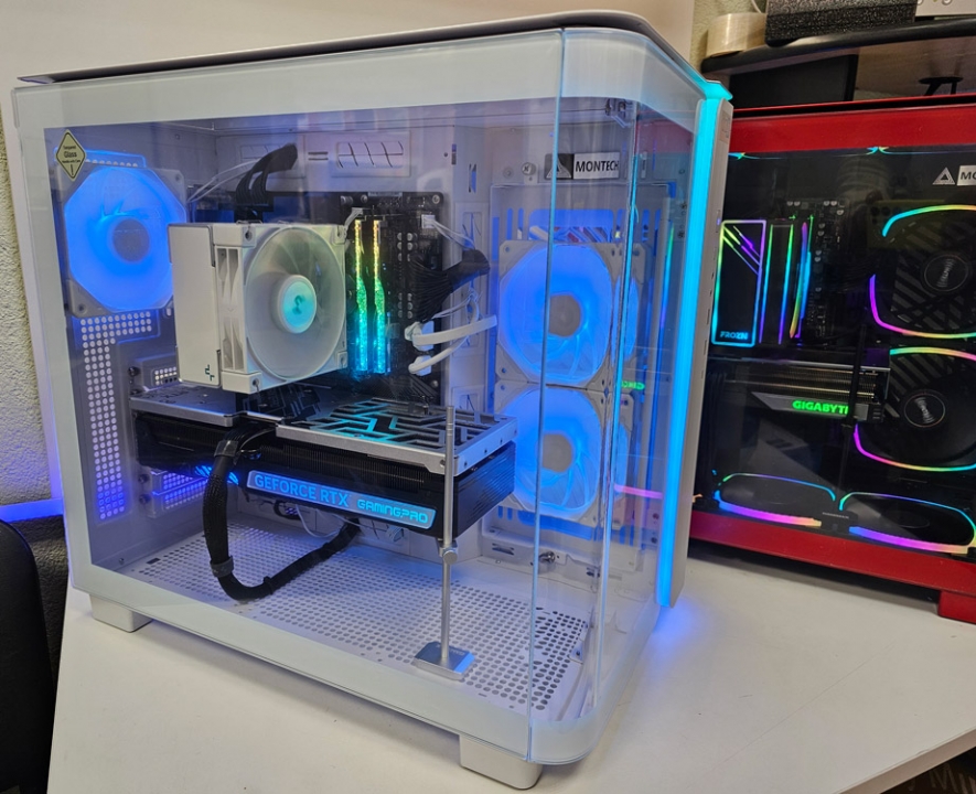 Montech KING 95 White