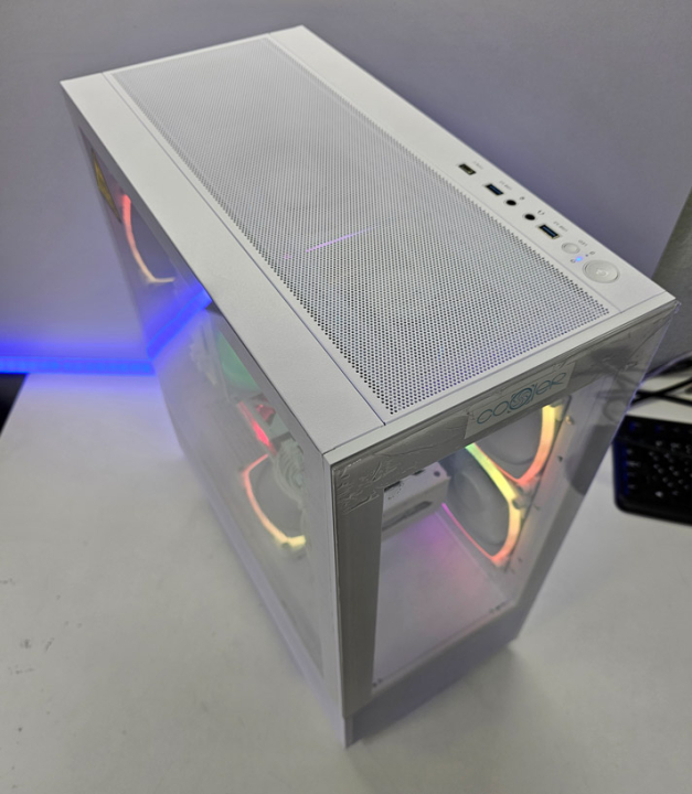 Montech SKY TWO White