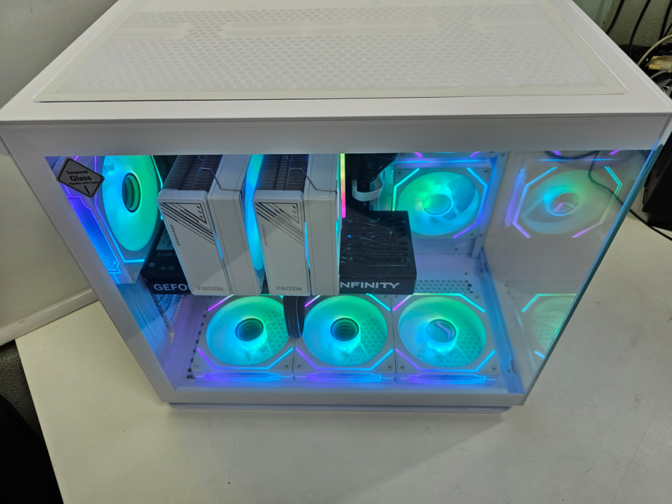 Ocypus Iota C70 ARGB White