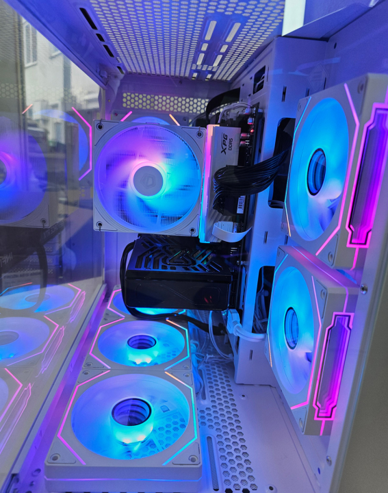 Ocypus Iota C70 ARGB White