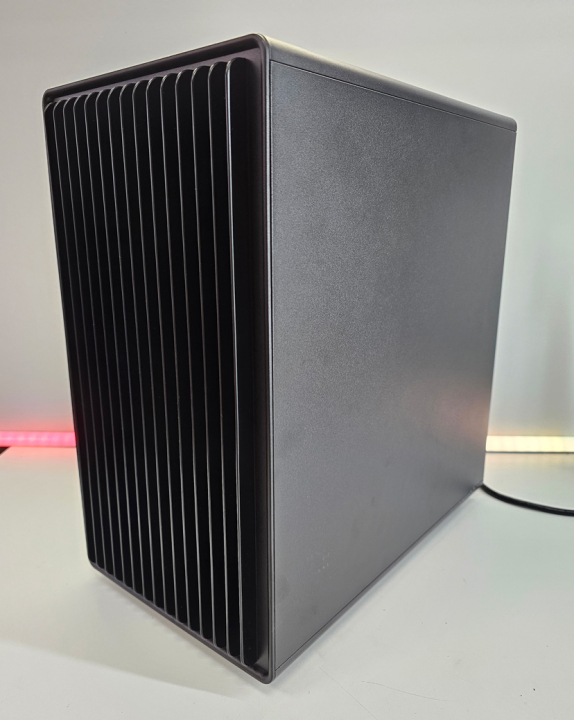 Powercase Mistral Micro C4B ARGB Black