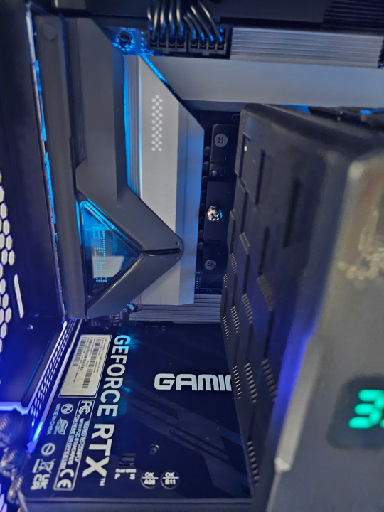 LIAN LI LanCool 207RX Black